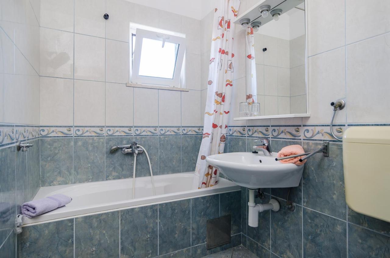Apartments With A Parking Space Zuljana, Peljesac - 4574 Exterior foto