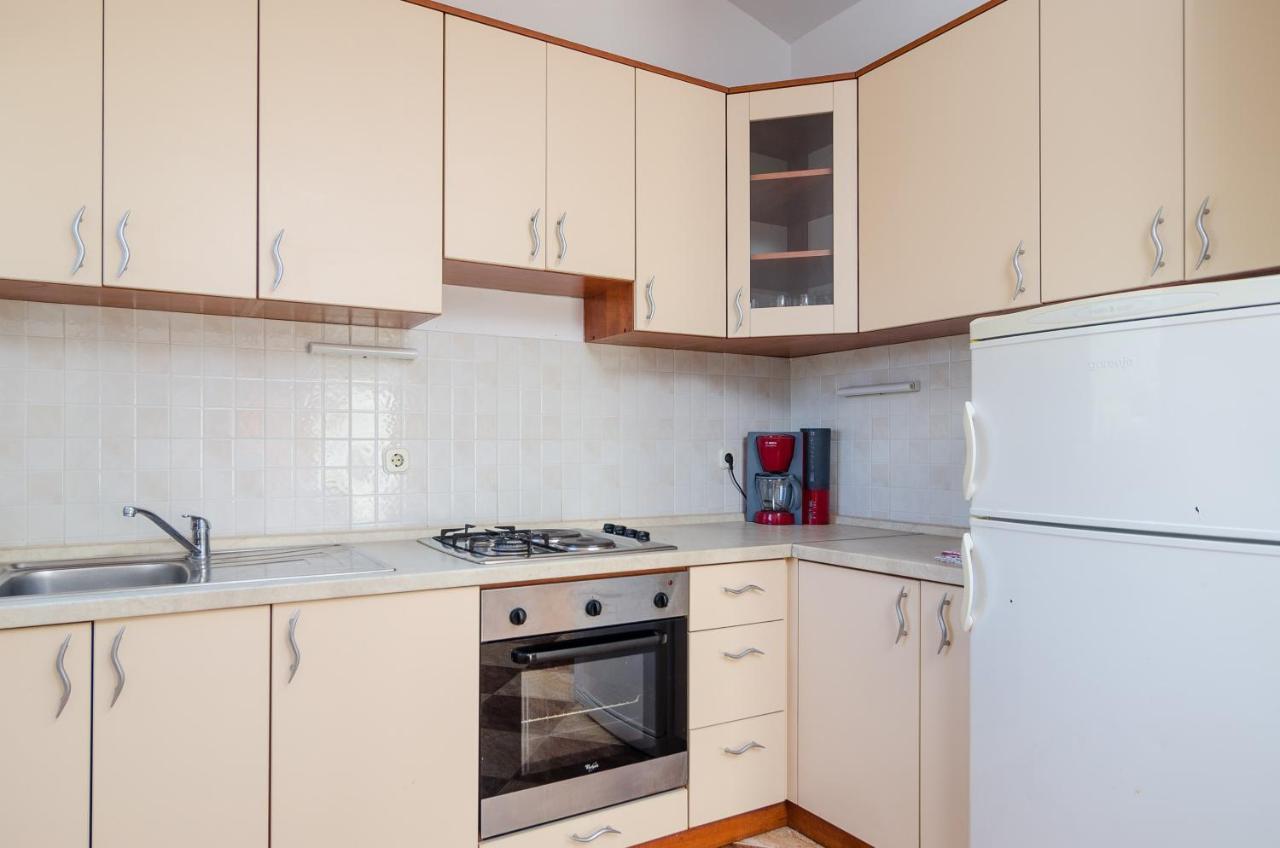 Apartments With A Parking Space Zuljana, Peljesac - 4574 Exterior foto